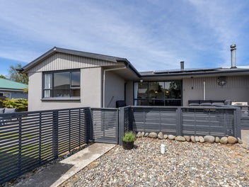 2/296 Nelson Street, Strathern, Invercargill