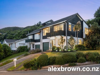 9 Paparata Street, Karori, Wellington