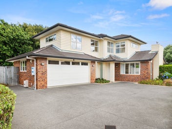 5 Verona Place, Karaka, Papakura