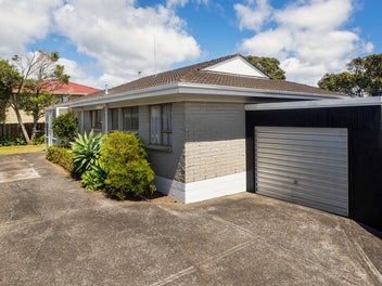 2/501 Richardson Road, Mount Roskill, Auckland