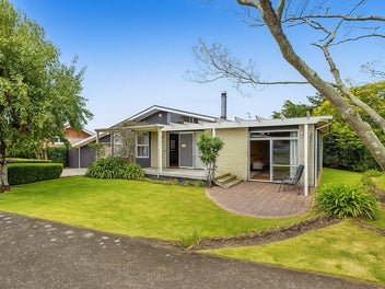 5 Climie Crescent, Hawera