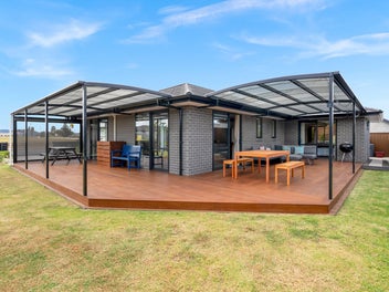 50 Plover Street, One Tree Point