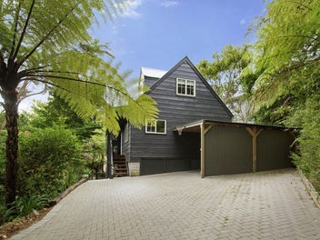 43 Dalton Grove, Stokes Valley, Lower Hutt