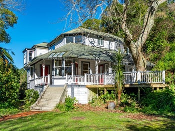 50 Garden Road, Northland, Wellington