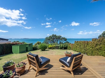 112 Clovelly Road, Bucklands Beach, Auckland