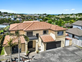 11 Mackwell Road, Fairview Heights, Auckland