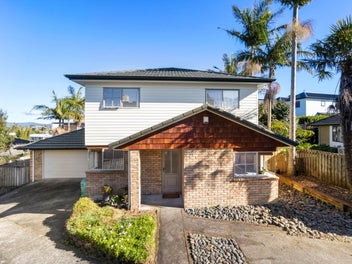 3A Luckens Road, West Harbour, Auckland