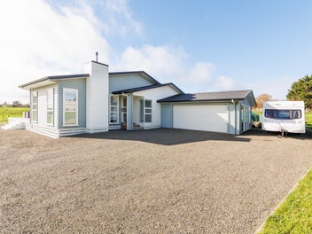 101 Clevely Line, Bunnythorpe, Palmerston North