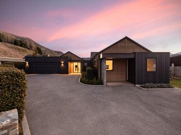 4 Marsden Place, Lower Shotover, Queenstown
