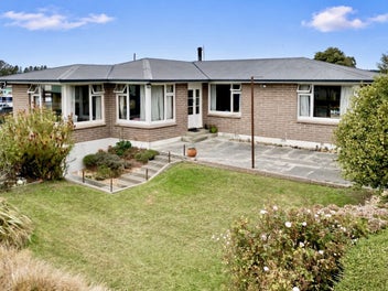 18 Argyle Street, Weston, Oamaru