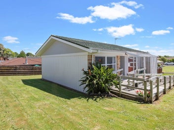 3/20 Duke Street, Papakura, Auckland