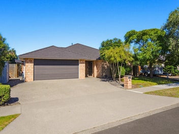 14 Consort Close, Paraparaumu Beach, Paraparaumu