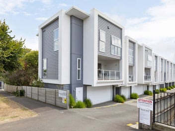 1/4 Palmerston Street, Hamilton Central, Hamilton
