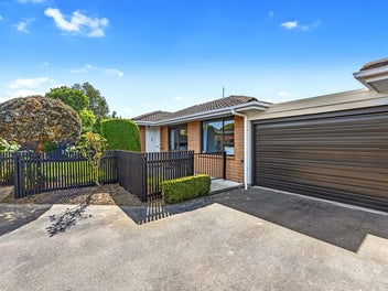 2/58 Ambleside Drive, Burnside, Christchurch