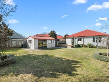 5 Nortons Road, Avonhead, Christchurch