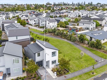 73A Taniwha Street, Wai o Taiki Bay, Auckland