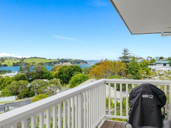 13 Everard Avenue, Army Bay, Whangaparaoa