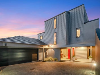 2/48 Te Arawa Street, Orakei, Auckland