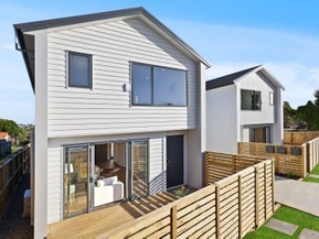 8A Fortunes Road, Half Moon Bay, Auckland