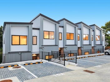 15F Tabitha Crescent, Henderson, Auckland