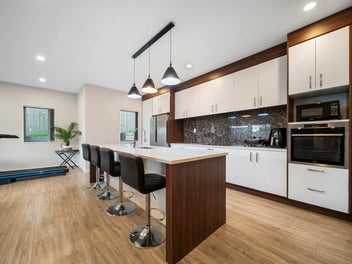 4 Kearney Place, Massey, Auckland