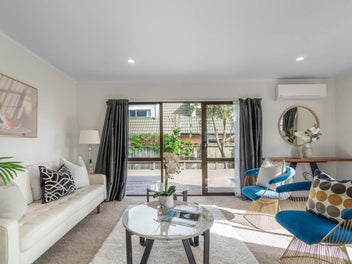 3/30 Avondale Road, Avondale, Auckland