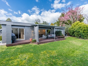 24 Splitt Avenue, Glenview, Hamilton
