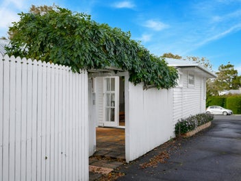 1/45 Wolsley Avenue, Milford, Auckland
