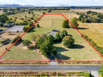 312 Vaile Road, Newstead