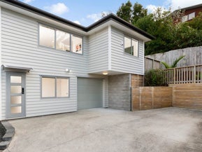 90A Oaktree Avenue, Browns Bay, Auckland