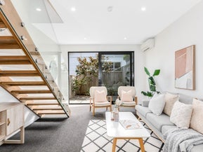 12/20 Trent Street, Island Bay, Wellington