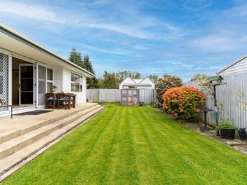 10 Jura Street, Milton