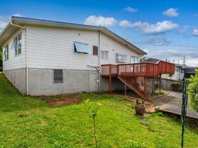 35 Triangle Road, Massey, Auckland
