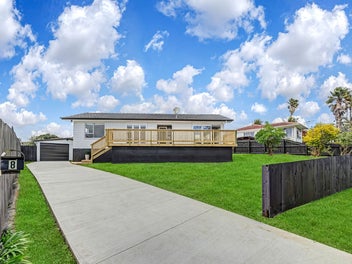 8 Pulman Place, Clover Park, Auckland