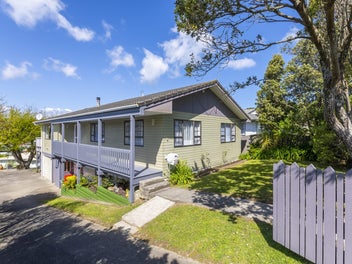 30 Beaumaris Crescent, Ascot Park, Porirua