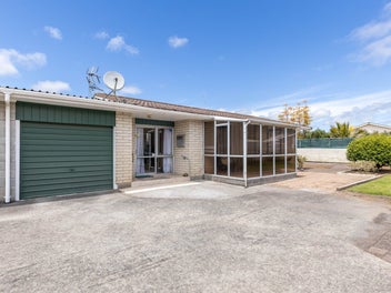 2/31 Grey Street, Waitara, Waitara