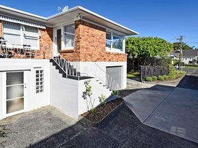 1/12 Westwell Road, Belmont, Auckland