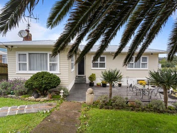 4 Saffron Street, Birkdale, Auckland