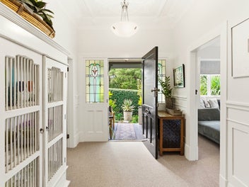 139 Eglinton Road, Mornington, Dunedin
