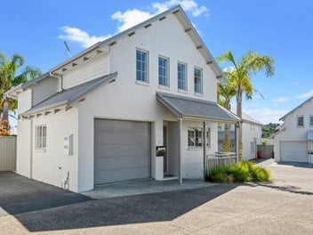 12/9 Georgia Terrace, Albany, Auckland