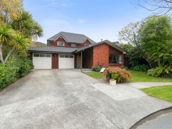 29 Mcenroe Grove, Naenae, Lower Hutt