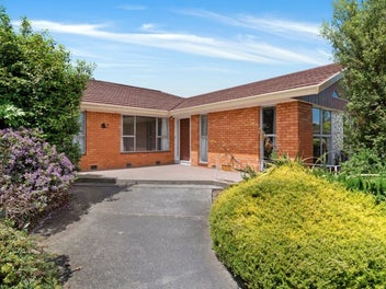 19 Rutherglen Avenue, Ilam, Christchurch