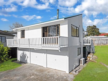 1/3 Eterna Place, Clover Park, Auckland