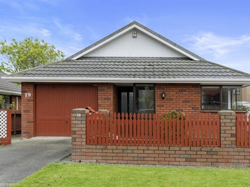 2/19 Cressy Street, Waterloo, Lower Hutt