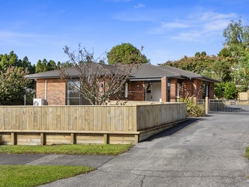 72 Karamea Street, Whalers Gate, New Plymouth