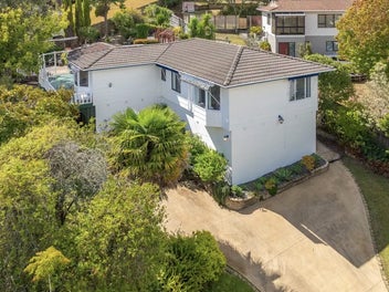 17 Louise Place, Browns Bay, Auckland