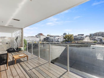 114/27 Enfield Street, Mount Eden, Auckland