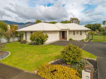 19 Kendall View, Stoke, Nelson