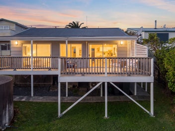 31 Shakespear Road, Army Bay, Whangaparaoa