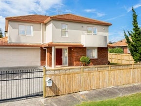 17E Cradock Street, Avondale, Auckland